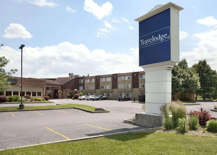 Travelodge By Wyndham Ottawa East